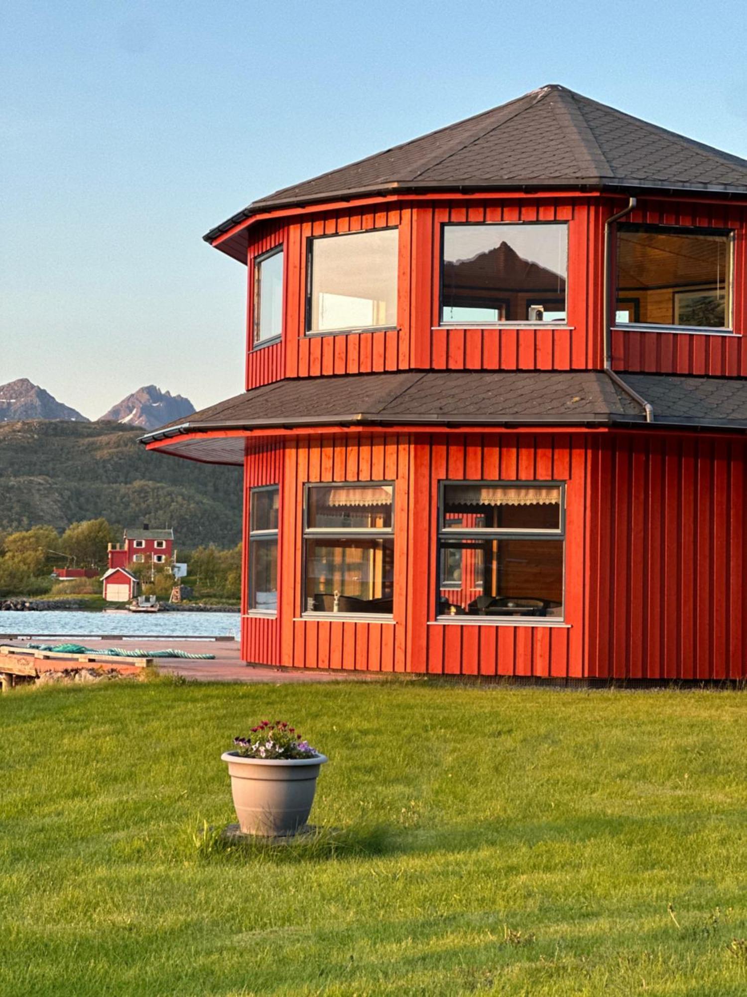 Kråkberget Fjordcampヴィラ エクステリア 写真