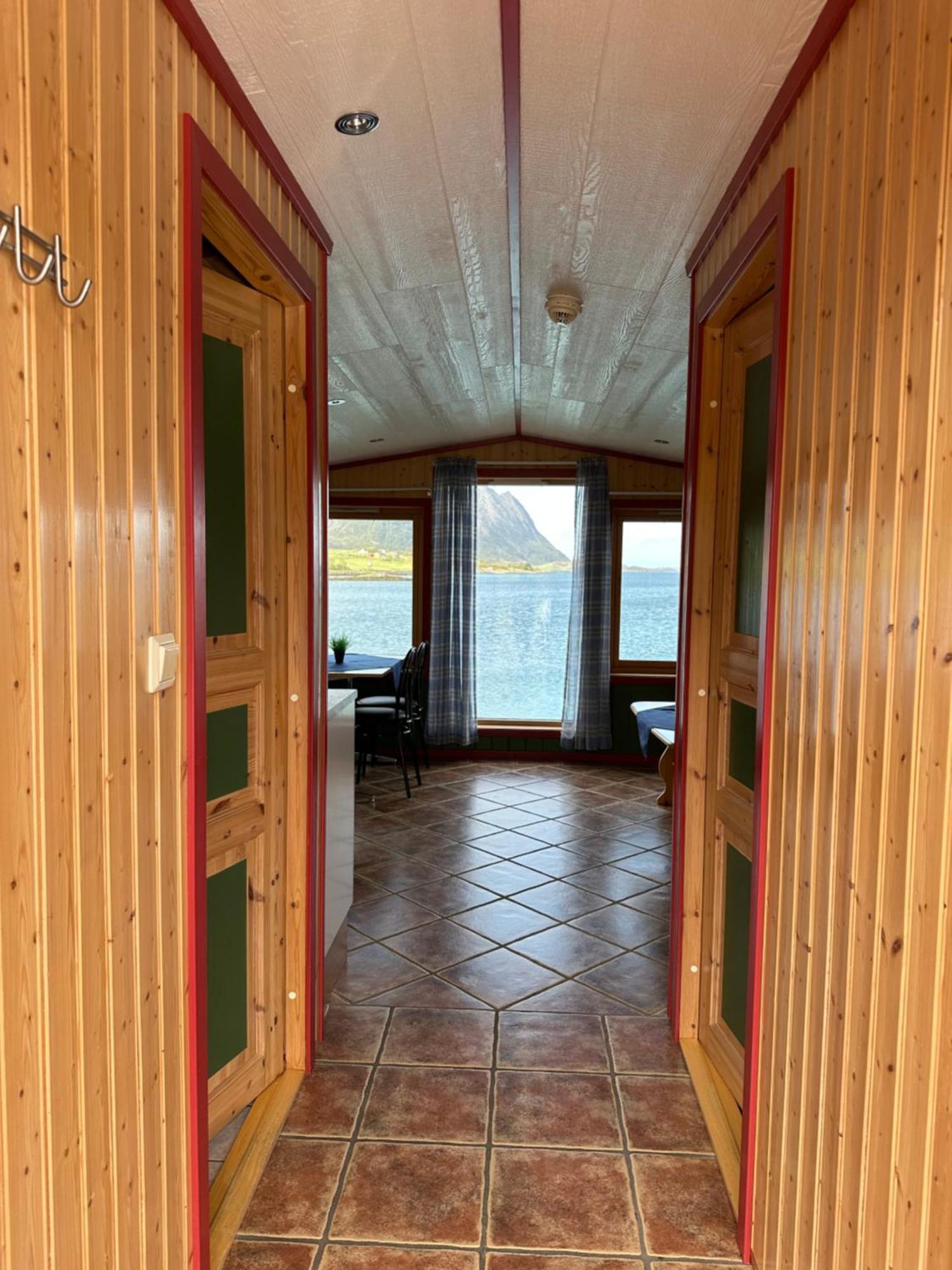 Kråkberget Fjordcampヴィラ エクステリア 写真