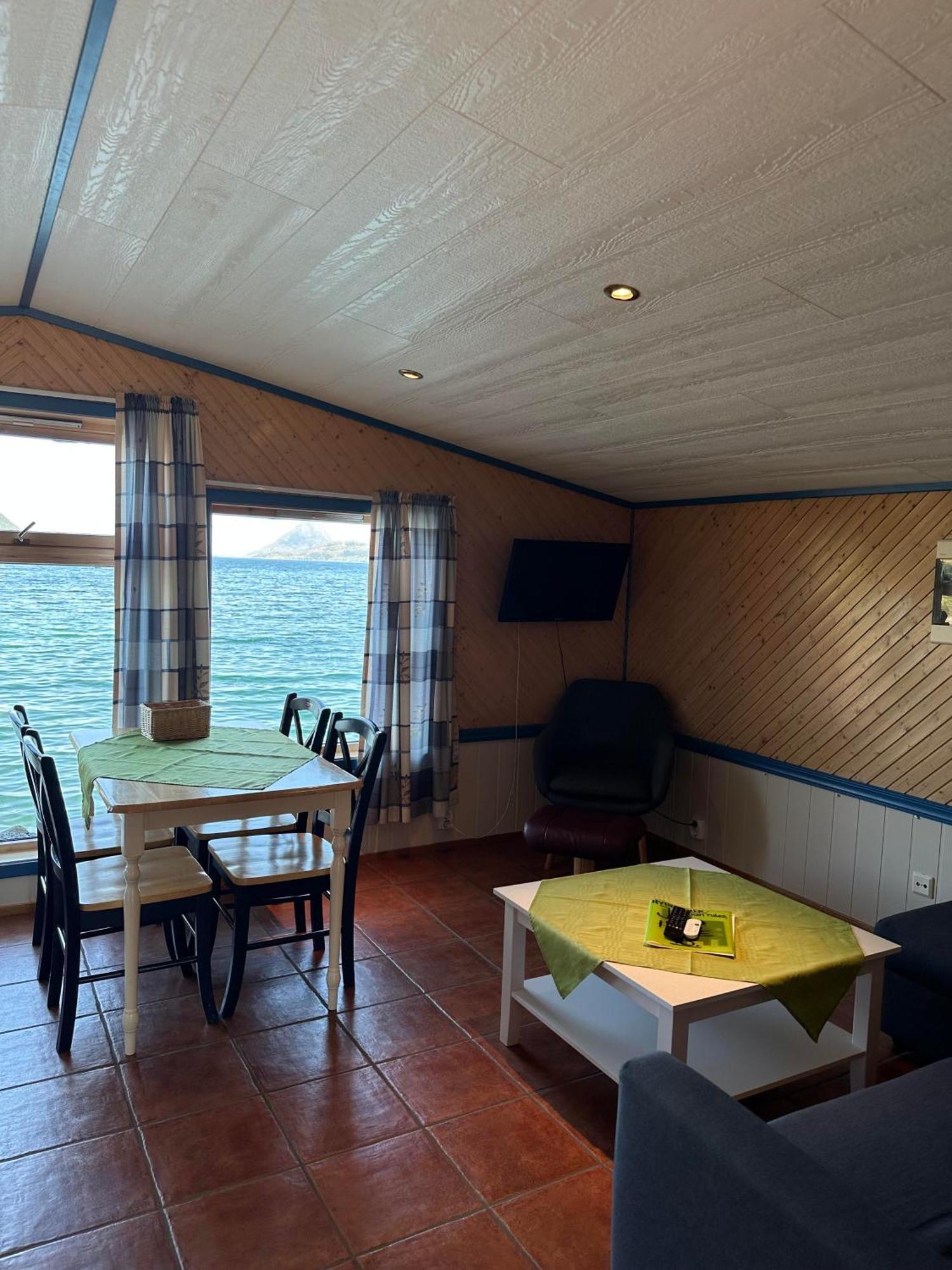 Kråkberget Fjordcampヴィラ 部屋 写真